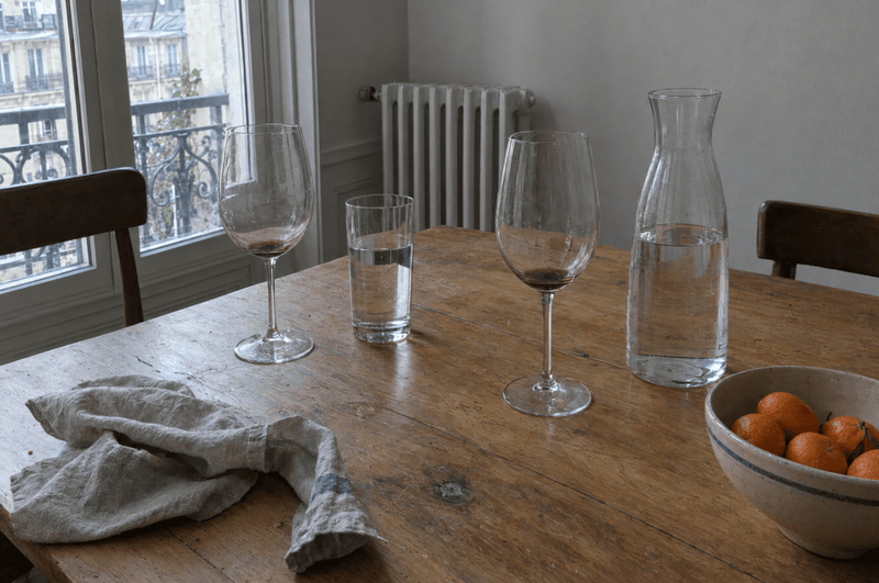 Alcool et cheveux : fait-il tomber les cheveux ?
