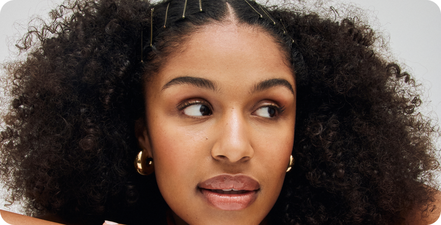 <p>Trouvez <strong>la routine parfaite</strong> selon votre type de cheveux et vos besoins.</p>