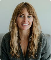 Elodie M. 
